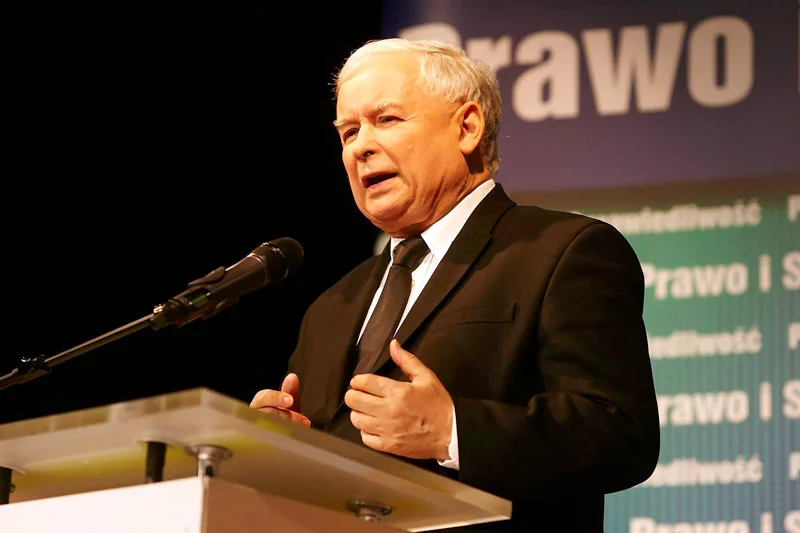 Jarosław Kaczyński chyba na dobre zrezygnował tego, by w kampanii wyborczej w roli lidera zastępowała go Beata Szydło.