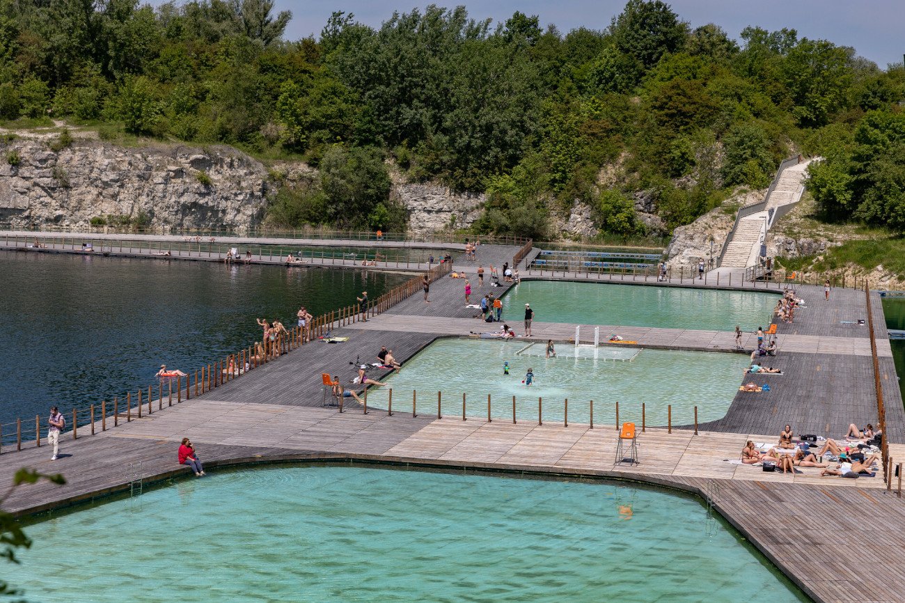 Kraków. Nie żyje mężczyzna, który z klifu skoczył do wody na Zakrzówku