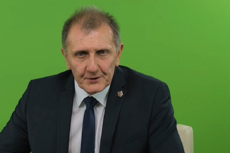 Doktor Hubert Czerniak usłyszał w łódzkim sądzie lekarskim wyrok zawieszający mu na rok prawo do wykonywania zawodu.