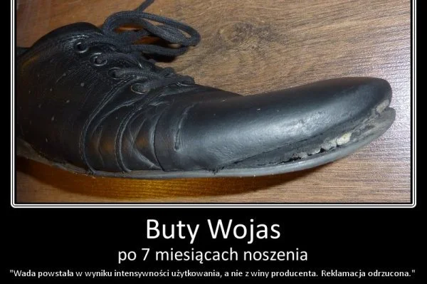 Kupił buty za 300 zł i jest rozczarowany, że zbyt szybko się zniszczyły