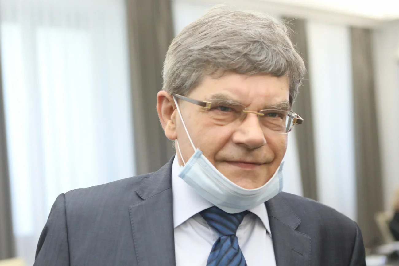 Jerzy Marek Nowakowski potwierdził Radiu Swoboda, że Jurij Woskresenski został zaproszony na Forum w Karpaczu.