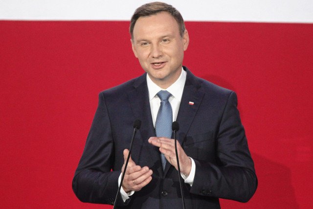Andrzej Duda usunął wpis, w którym informował o objęciu patronatem marszu ONR-u.
