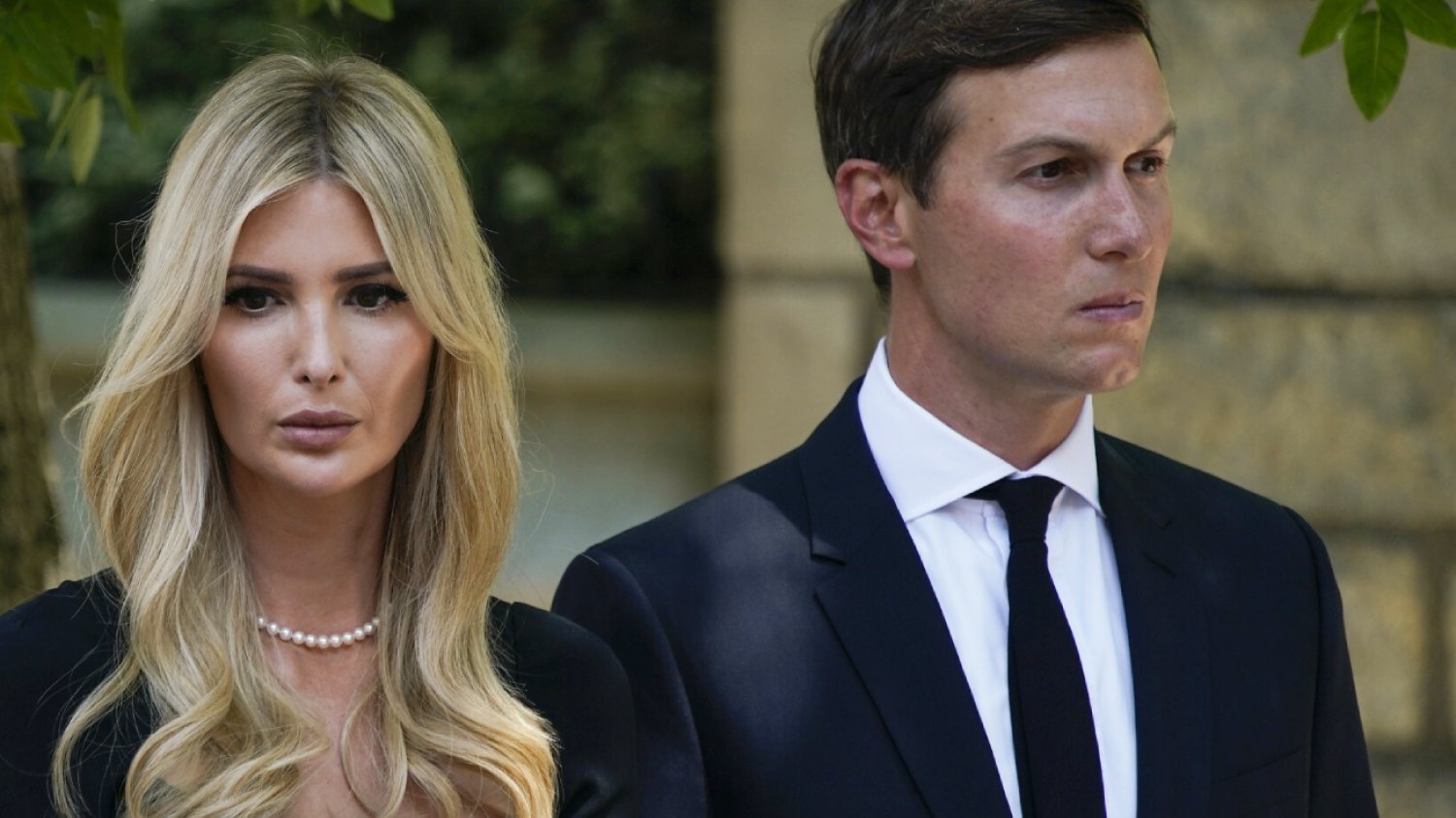 Mąż Ivanki Trump trzymał chorobę w tajemnicy. W książce napisał o walce z rakiem