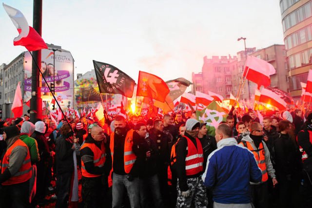 Uczestnicy ubiegłorocznego Marszu Niepodległości