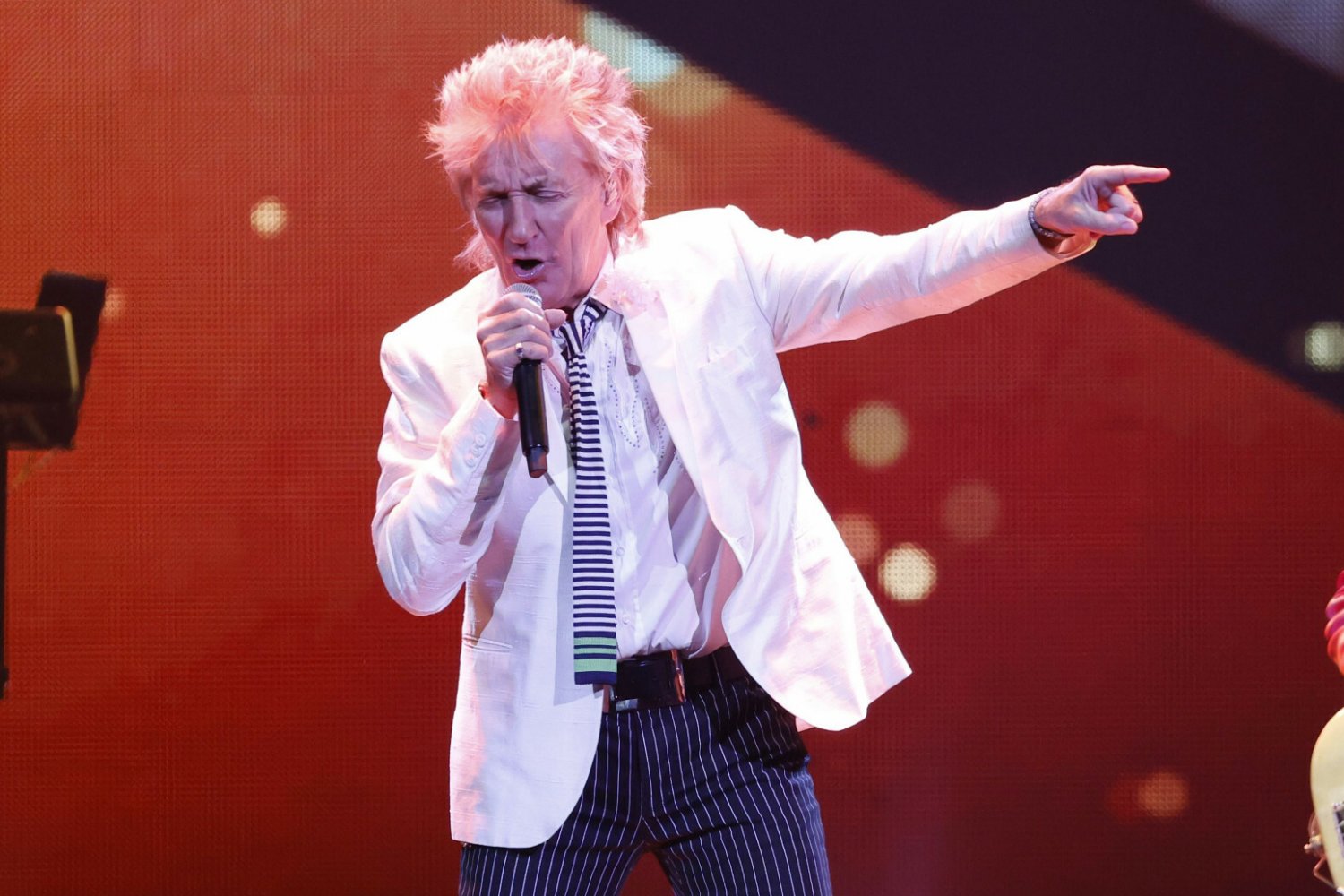 mundial katar 2022 muzycy lgbt rod stewart robbie williams bts