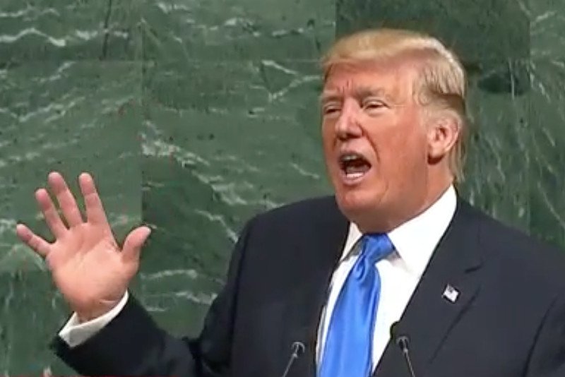 Jeszcze nigdy tak mocno Trump nie ostrzegał Kima. "Nie będzie innego wyjścia niż całkowite zniszczenie" – grzmiał prezydent USA mówiąc o Korei Północnej.