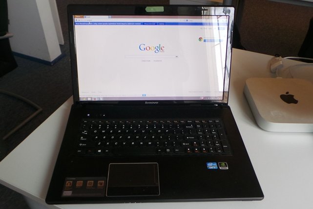 Rozdali mieszkańcom laptopy, a oni ci sprzedają je za... 500 złotych.
