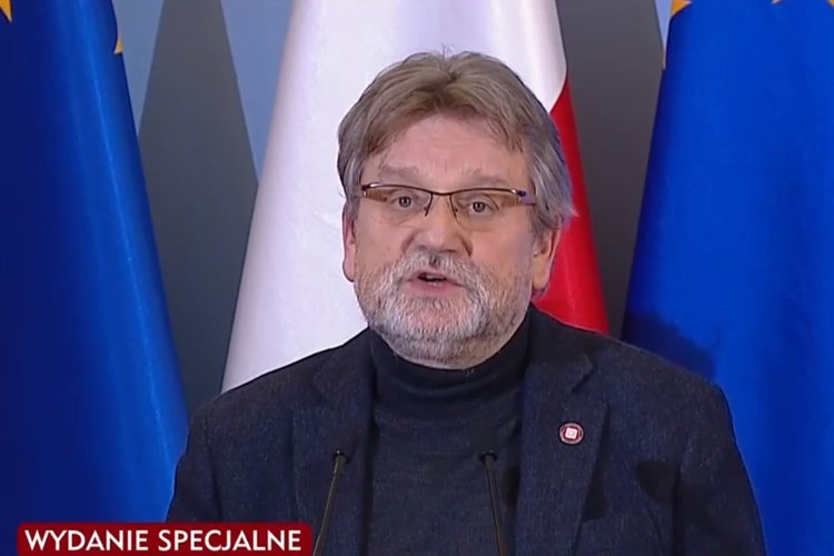 Szef GIS Jarosław Pinkas zapewnia, że władza robi wszystko, żeby nie zabrakło ani łóżek, ani respiratorów dla chorych na koronawirusa.