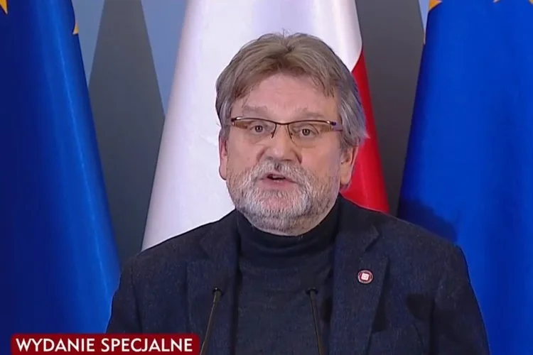 Szef GIS Jarosław Pinkas zapewnia, że władza robi wszystko, żeby nie zabrakło ani łóżek, ani respiratorów dla chorych na koronawirusa. Szef GIS Jarosław Pinkas zapewnia, że władza robi wszystko, żeby nie zabrakło ani łóżek, ani respiratorów dla chorych na koronawirusa.