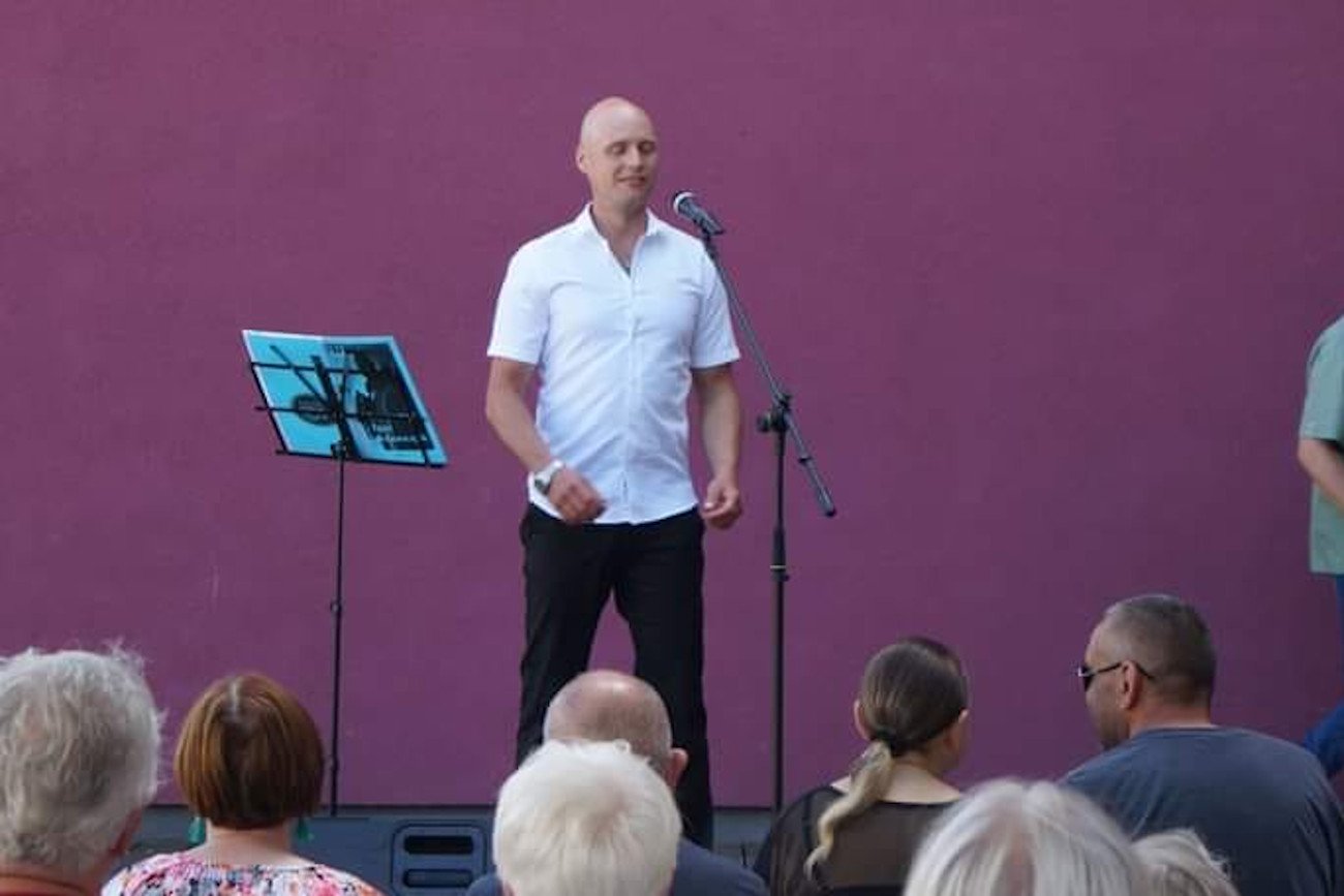 W sobotę na scenie amfiteatru przy Domu Kultury 502 w Łodzi odbył się koncert Krzysztofa Igora Krawczyka.