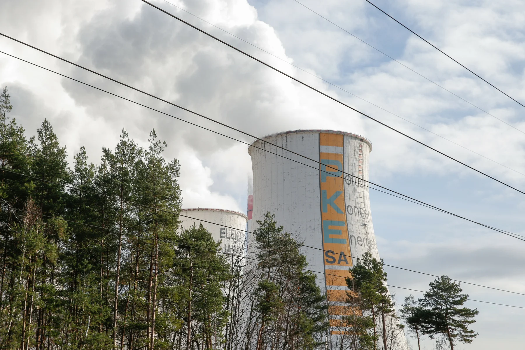 Elektrownia w Jaworznie.