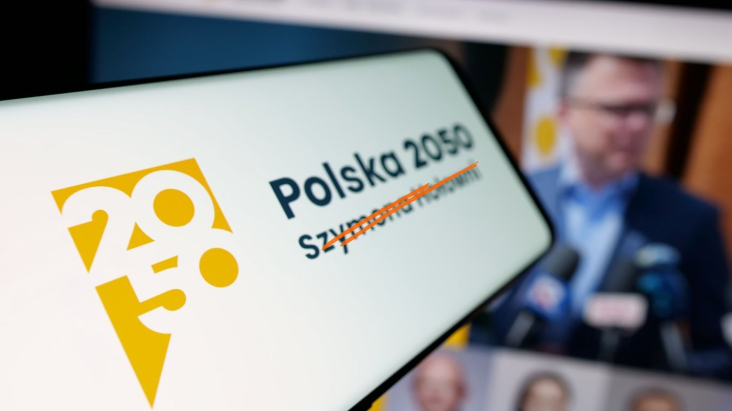 Szymon Hołownia będzie miał następczynię. W Polsce 2050 koniec męskich rządów Szymon Hołownia będzie miał następczynię. W Polsce 2050 koniec męskich rządów