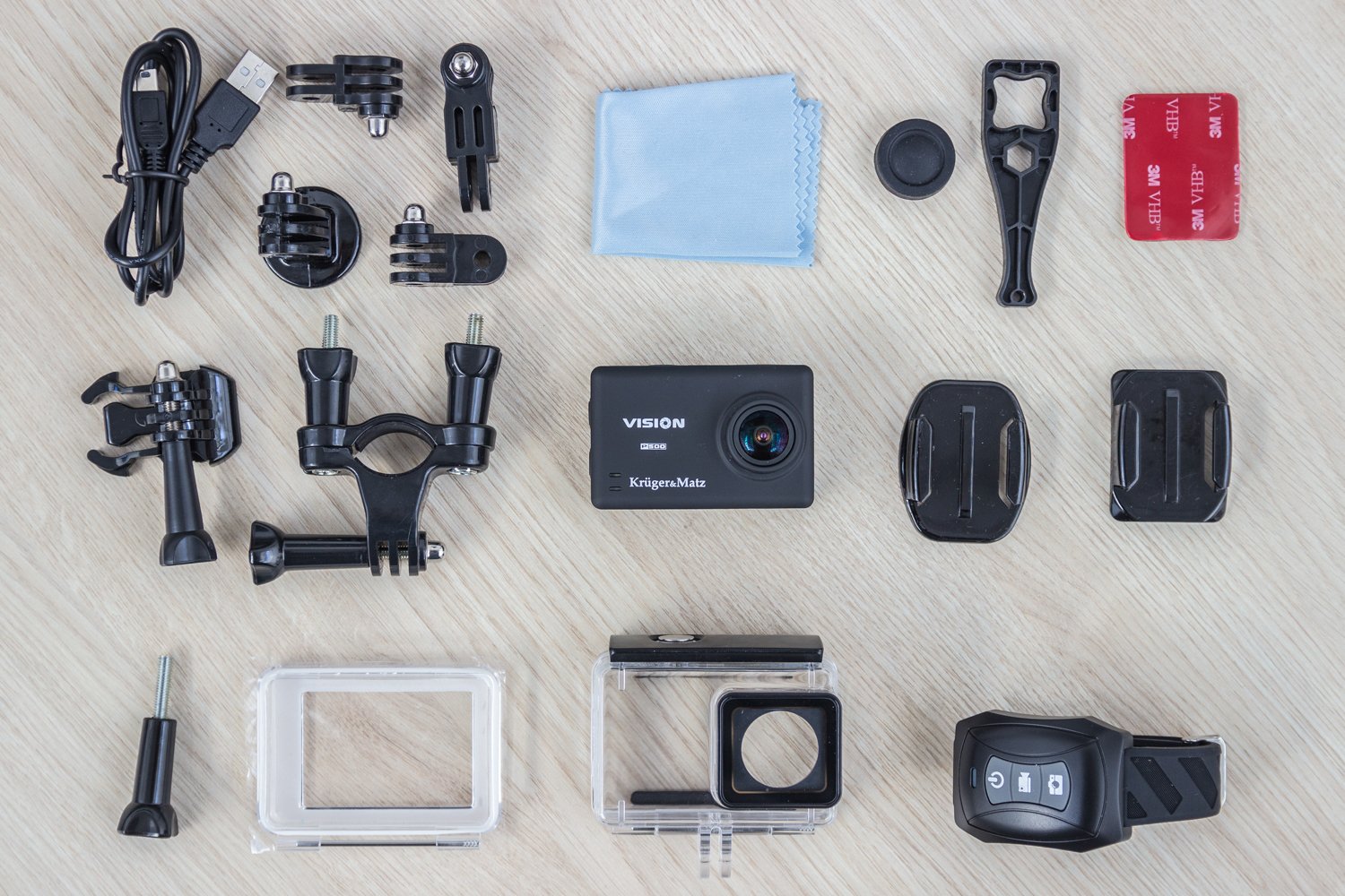 Kamera Kruger&Matz Vision P500 jest świetnie wyposażona. Nic nie trzeba dokupować.