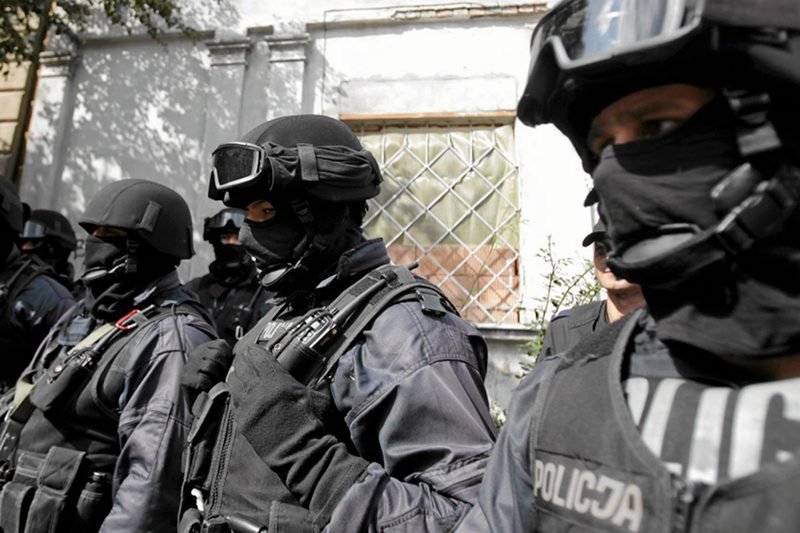 Strzelanina w Sanoku. Mężczyzna i 17-latka nie żyją