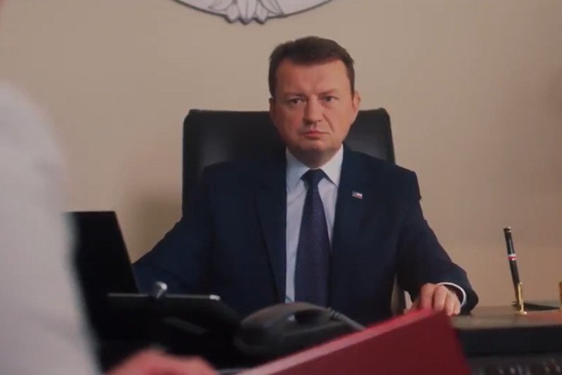 "Będą" – zapewnia Mariusz Błaszczak na filmie, w którym chwali sie bezprzetargowym zakupem samolotów F-35.
