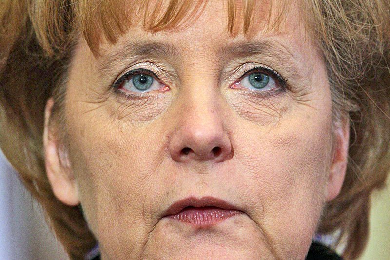 Kanclerz Niemiec Angela Merkel ostrzega przed skrajną prawicą, która rośnie w siłę w Europie.