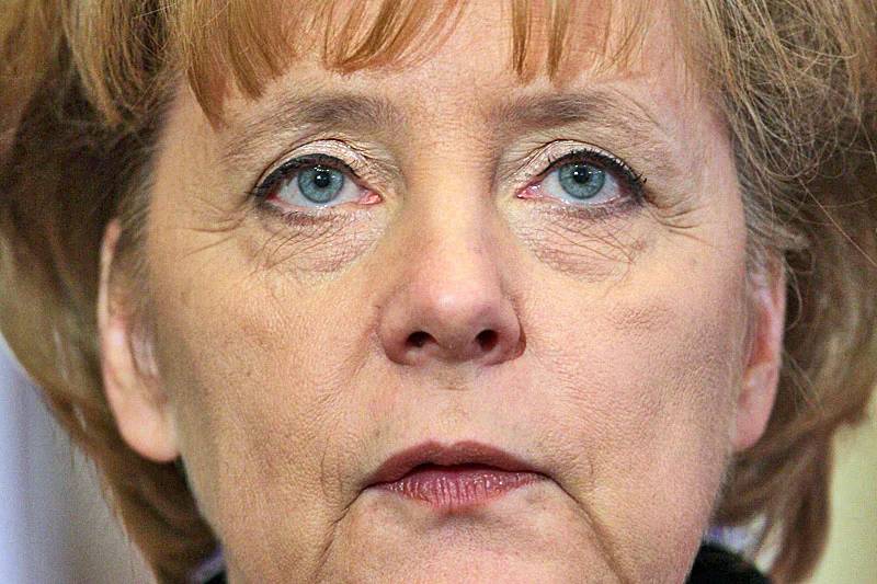 Kanclerz Niemiec Angela Merkel ostrzega przed skrajną prawicą, która rośnie w siłę w Europie.