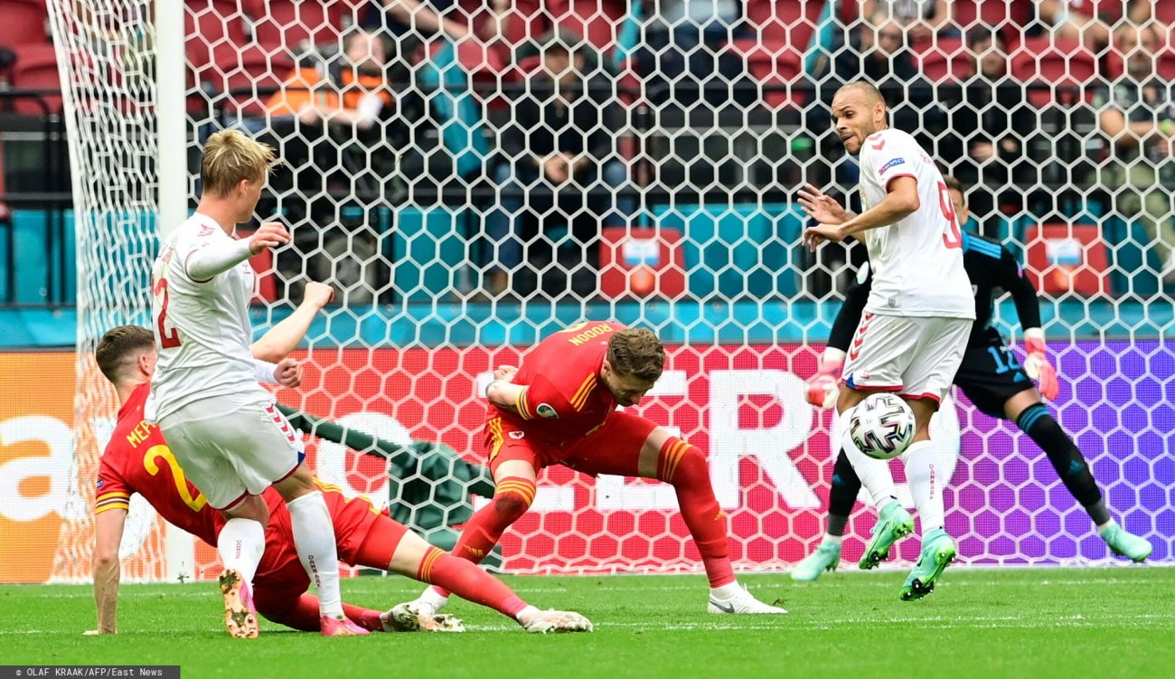 Reprezentacja Danii zdeklasowała w Amsterdamie Walię w walce o ćwierćfinał Euro