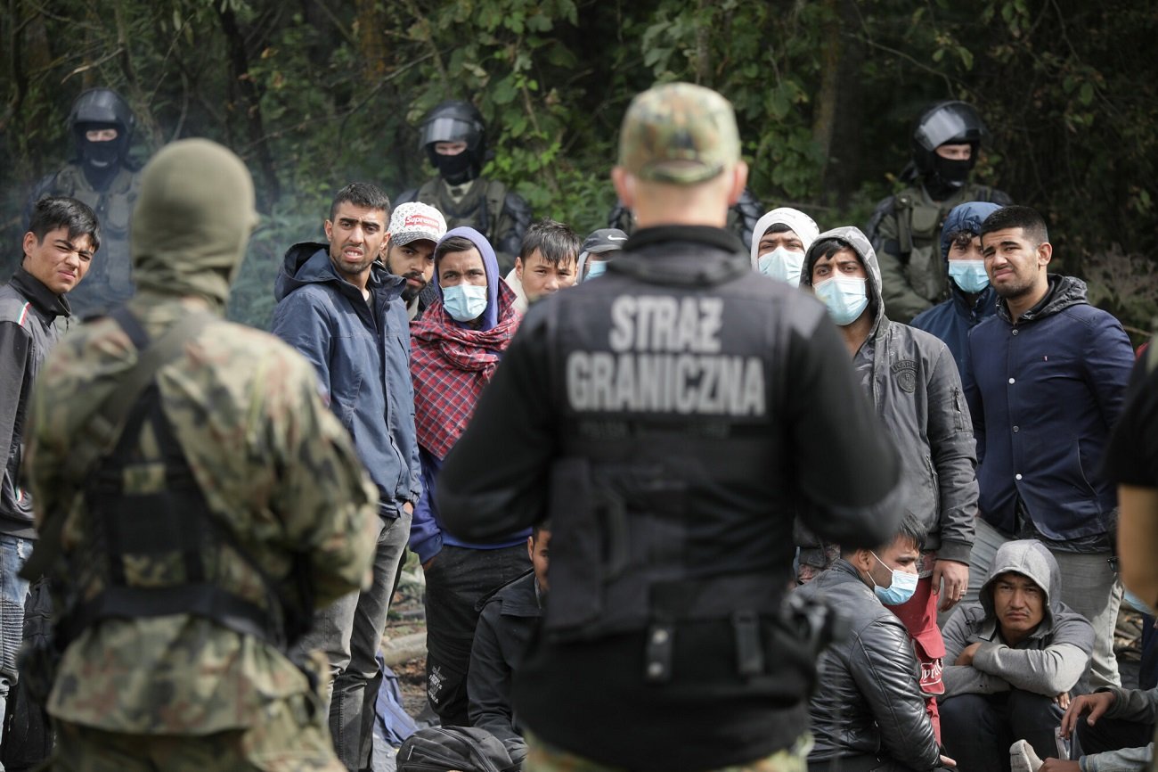 PCK zabrał głos ws. pomocy migrantom na granicy.