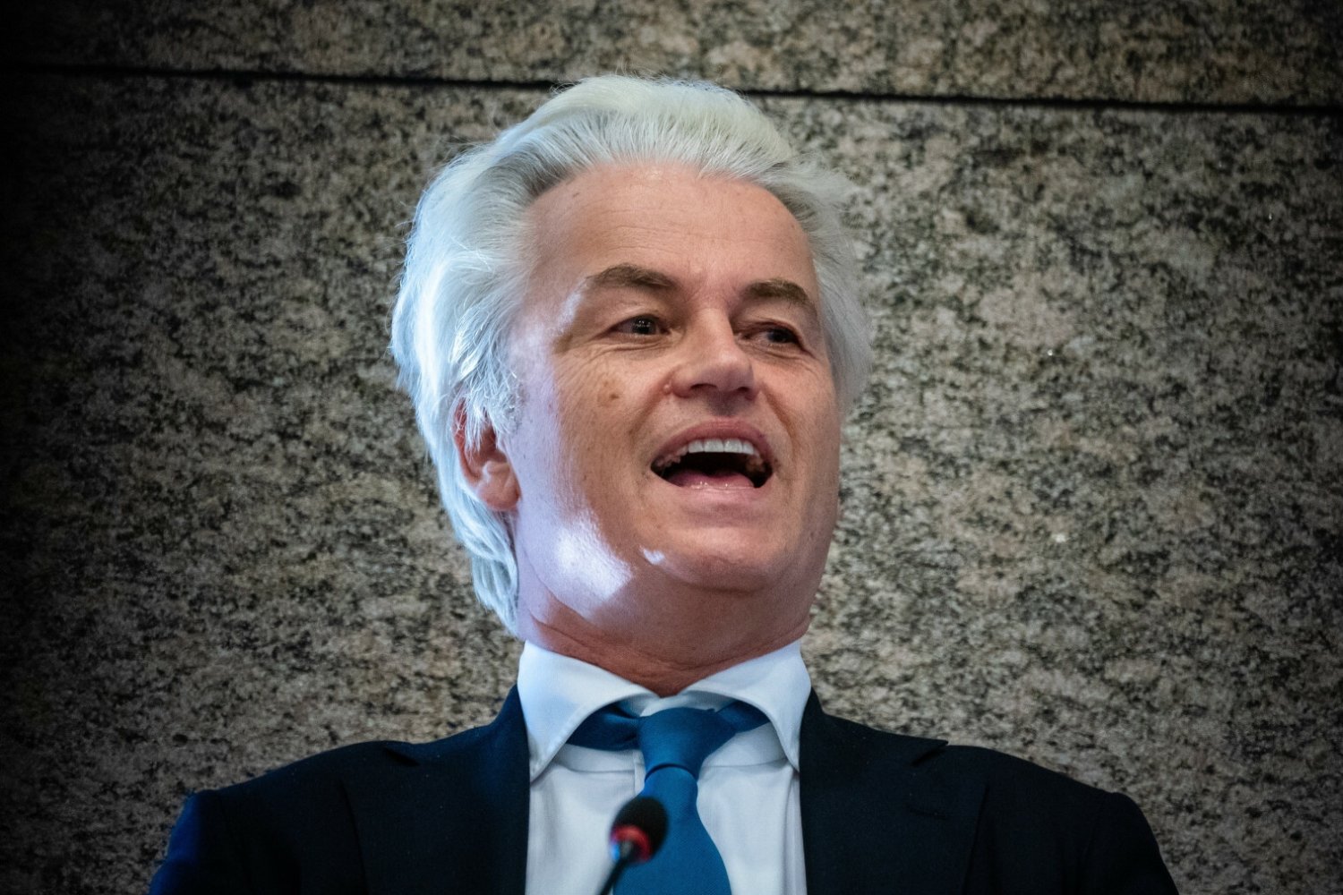 Holandia. Prawicowiec Geert Wilders ogłasza nowy holenderski rząd.