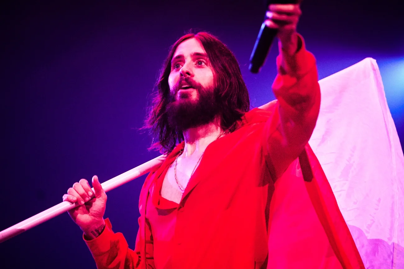 Jared Leto został oskarżony przez 9 kobiet. Doniesienia budzą niepokój