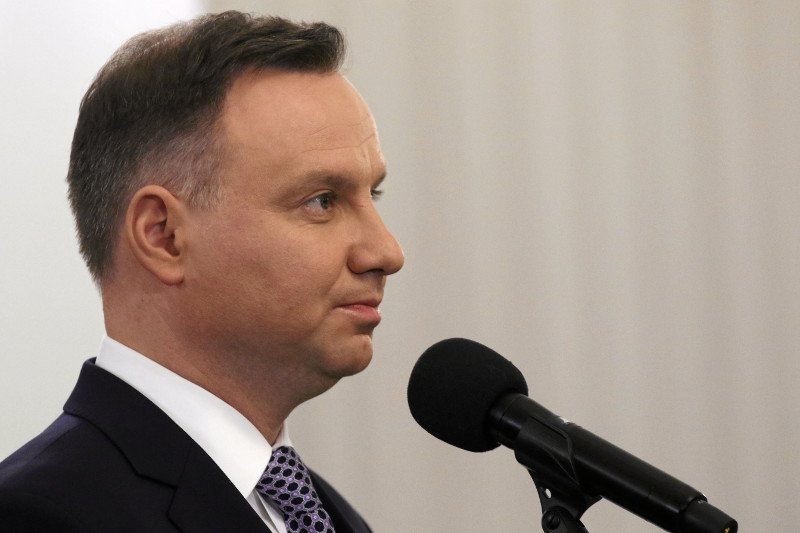 Prezydent Andrzej Duda komentuje uruchomienie artykułu 7. przeciwko Polsce.