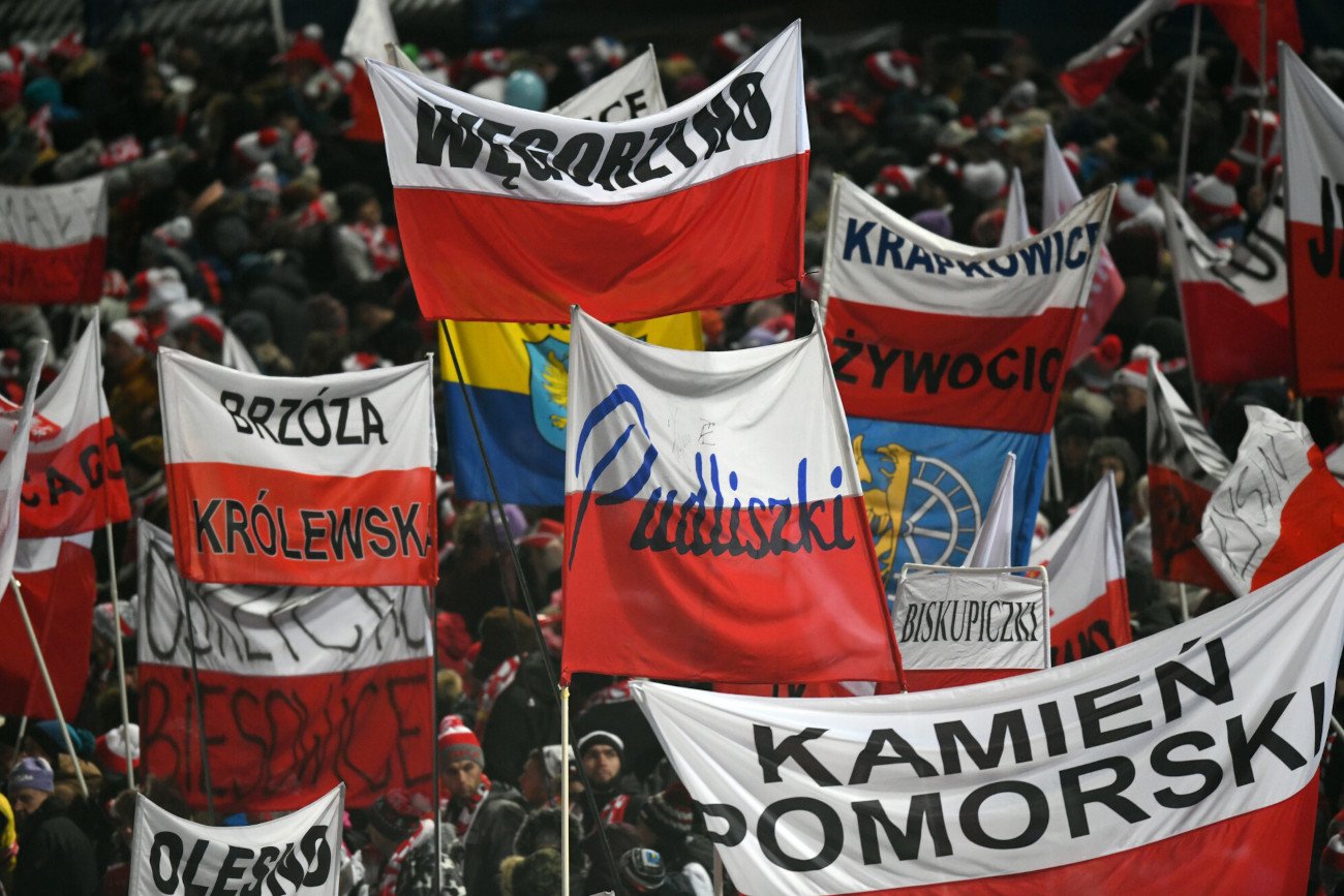 Puchar Świata w skokach narciarskich w stolicy polskich Tatr cieszy się niesłabnącym zainteresowaniem kibiców.