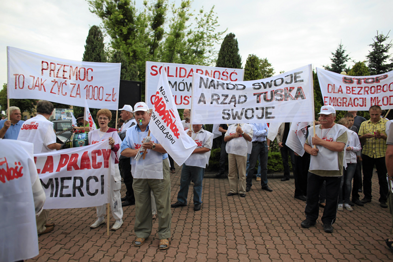 W Polsce polityka miesza się do związków, a w Wielkiej Brytanii związki do polityki