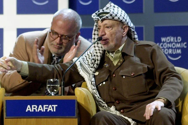 Jasir Arafat podczas Światowego Forum Ekonomicznego w Davos. Rok 2001