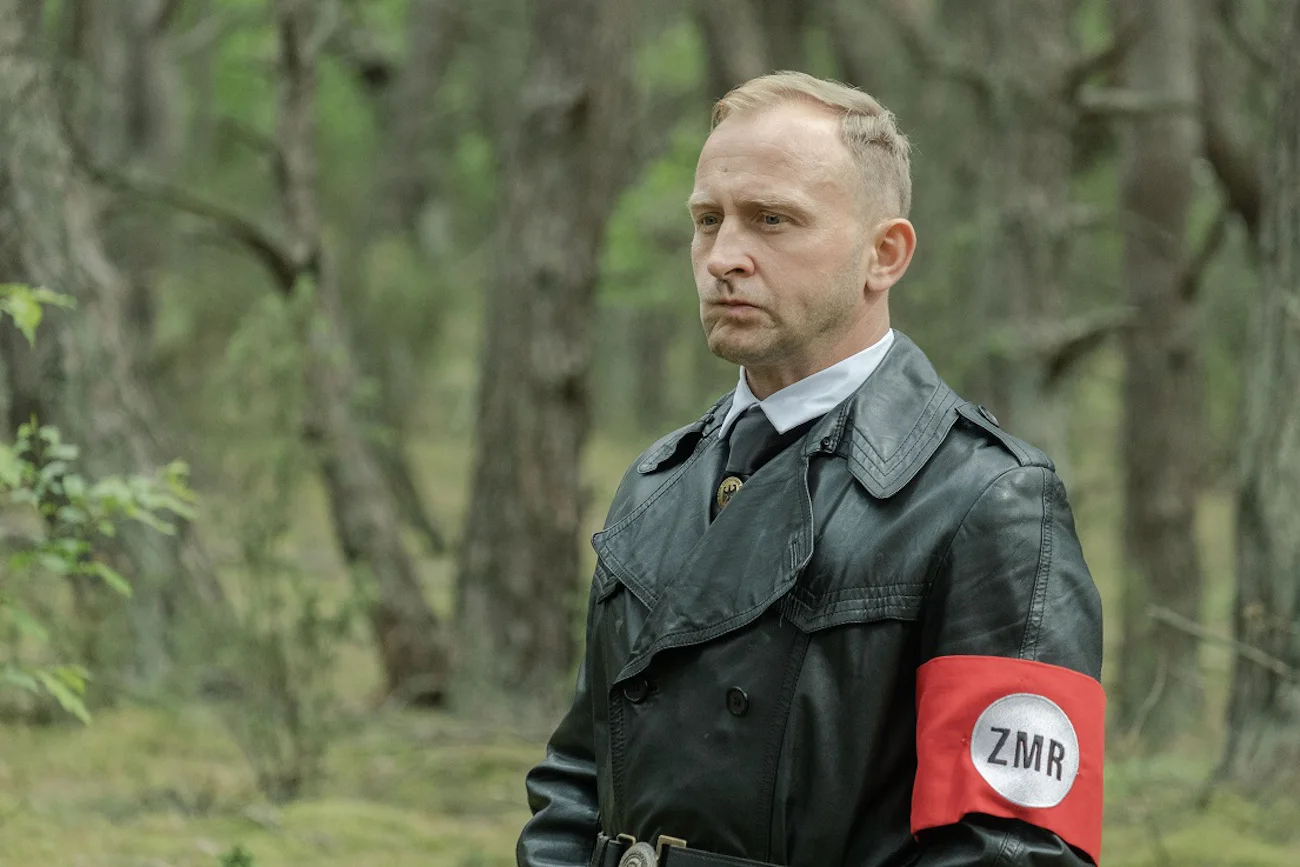 Borys Szyc jako Roman w filmie "Kryptonim Polska". Borys Szyc jako Roman w filmie "Kryptonim Polska".