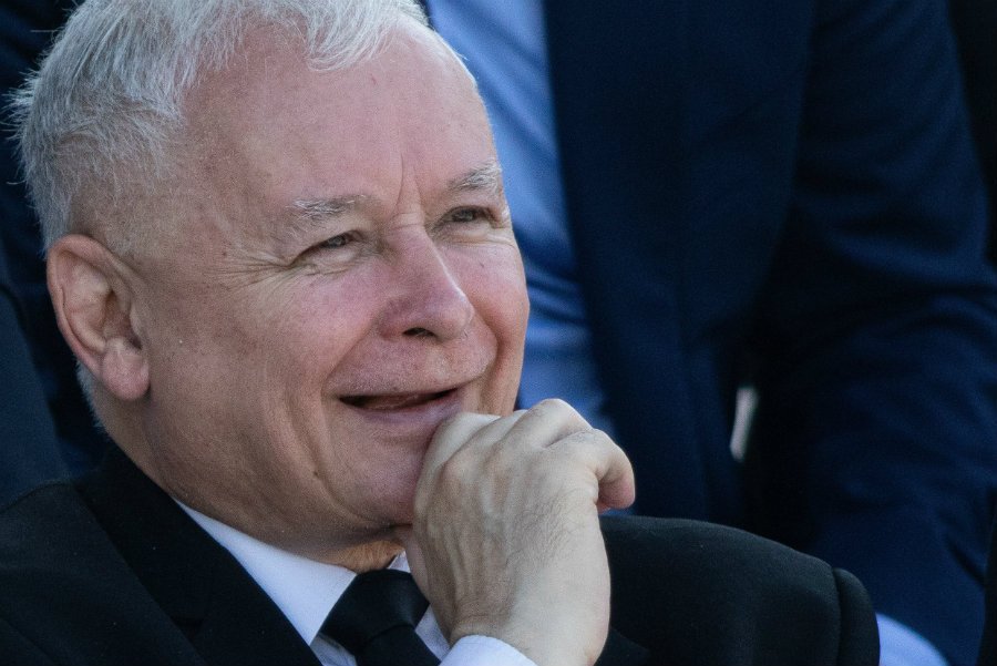 PiS w sondażu dla Polska Press Grupy na półtora miesiąca przed wyborami ma dużą przewagę nad Koalicją Obywatelską.