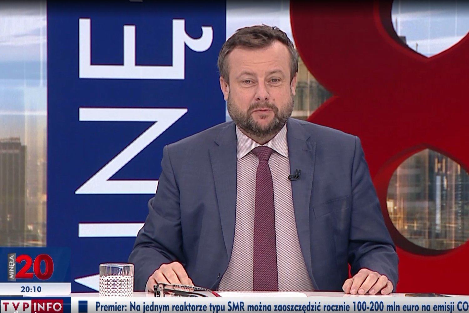 Adrian Klarenbach w programie "Minęła 8" 17 kwietnia 2023