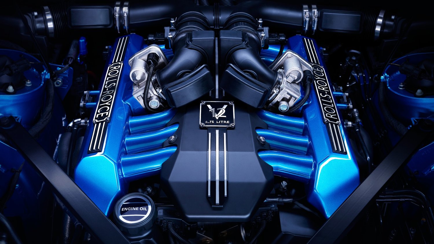 Silnik V12 Silnik V12