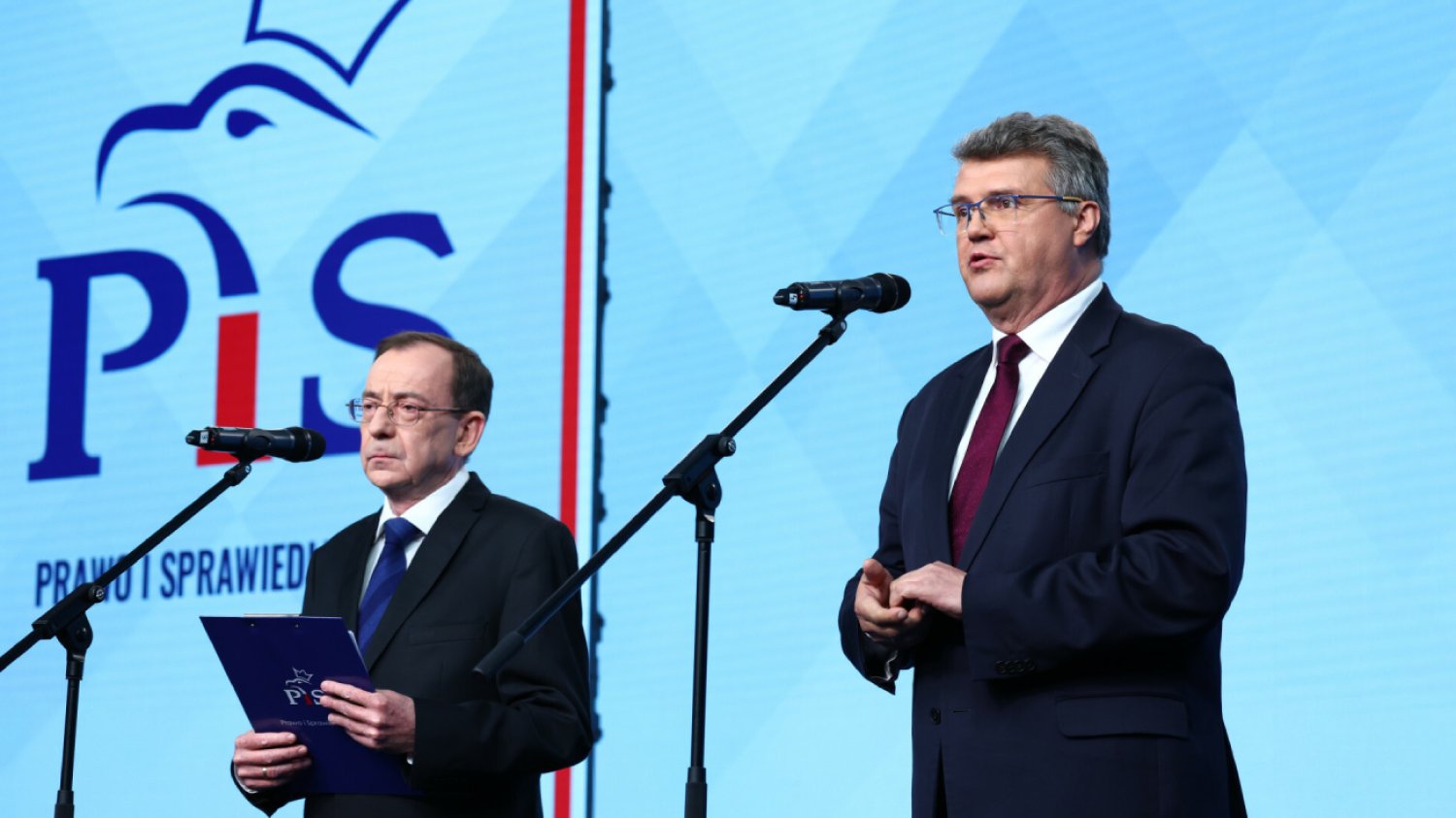 Mariusz Kamiński i Maciej Wąsik usłyszą zarzuty. Roman Giertych komentuje
