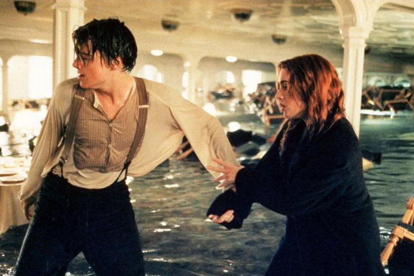 Leonardo DiCaprio i Kate Winslet w filmie "Titanic'