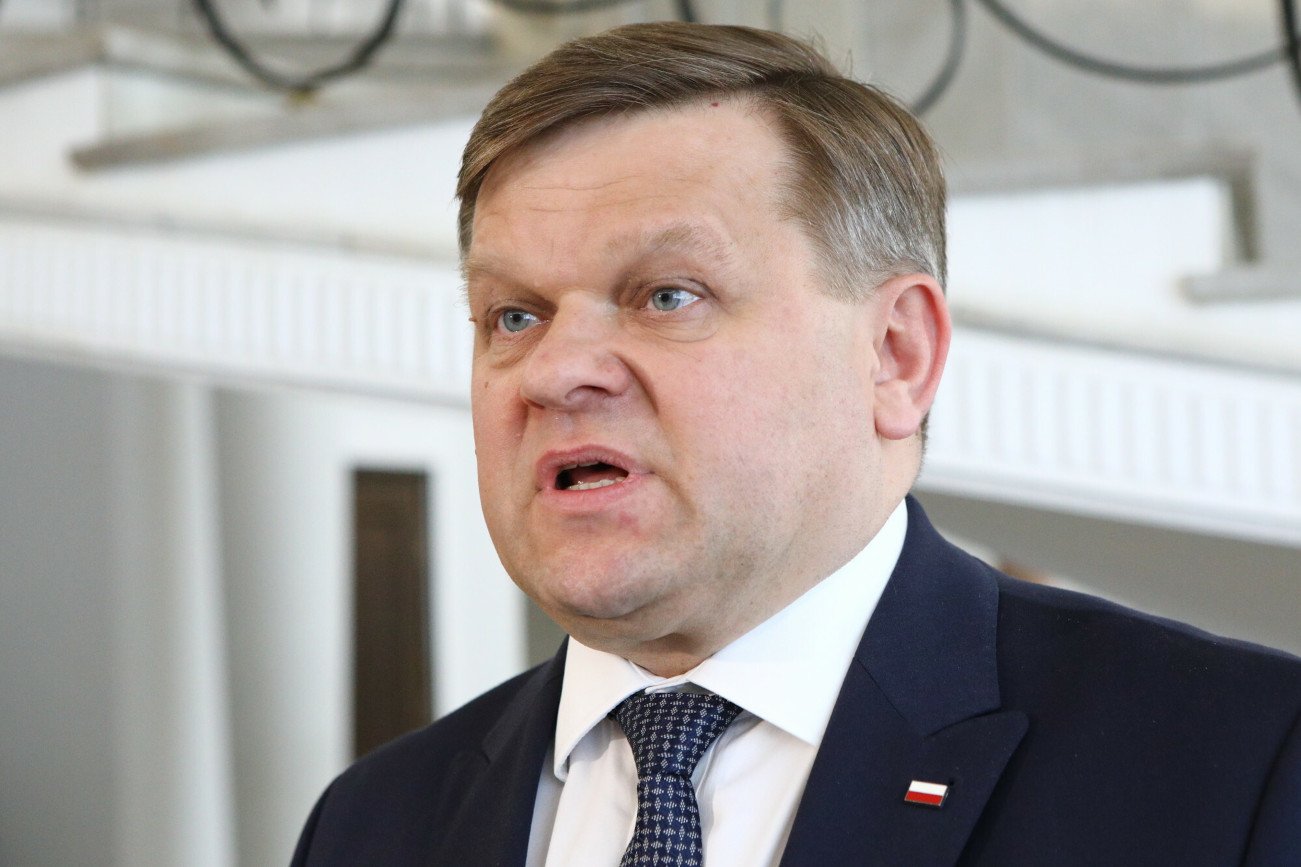 Odpowiedź z MON ws. doniesień o inwigilacji Brejzy. "Odciąganie od świat".