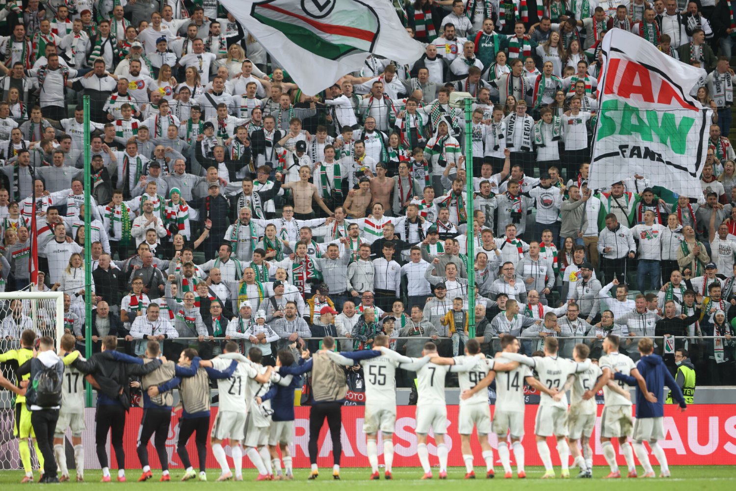 W Legii Warszawa mają bardzo gorący czas i chcą uratować jesień 2021