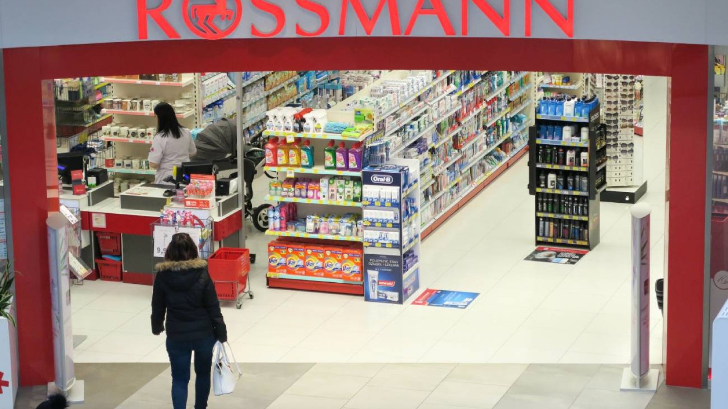 Promocje Rossmann na kultowe produkty. Także online