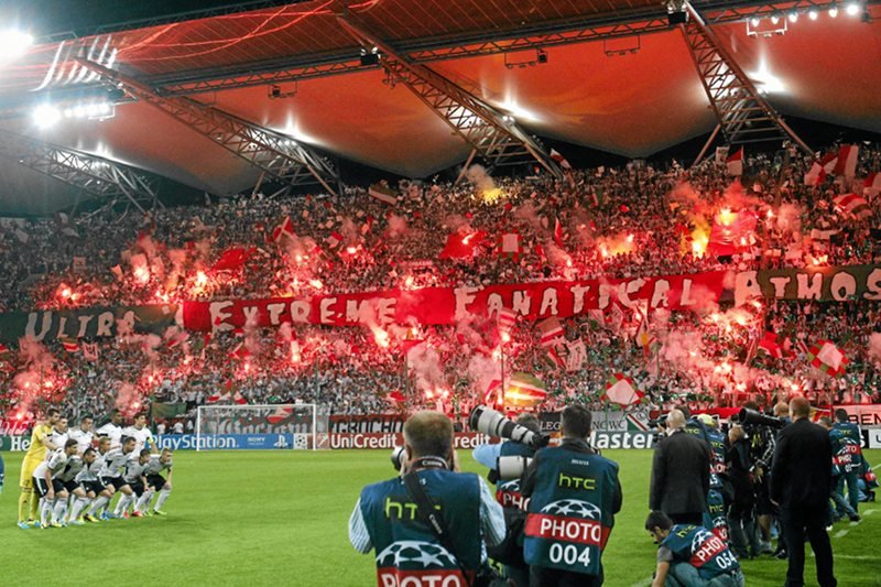 Wojewoda mazowiecki zamknął stadion Legii Warszawa