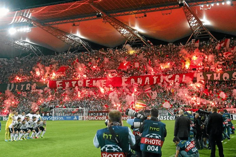 Wojewoda mazowiecki zamknął stadion Legii Warszawa
