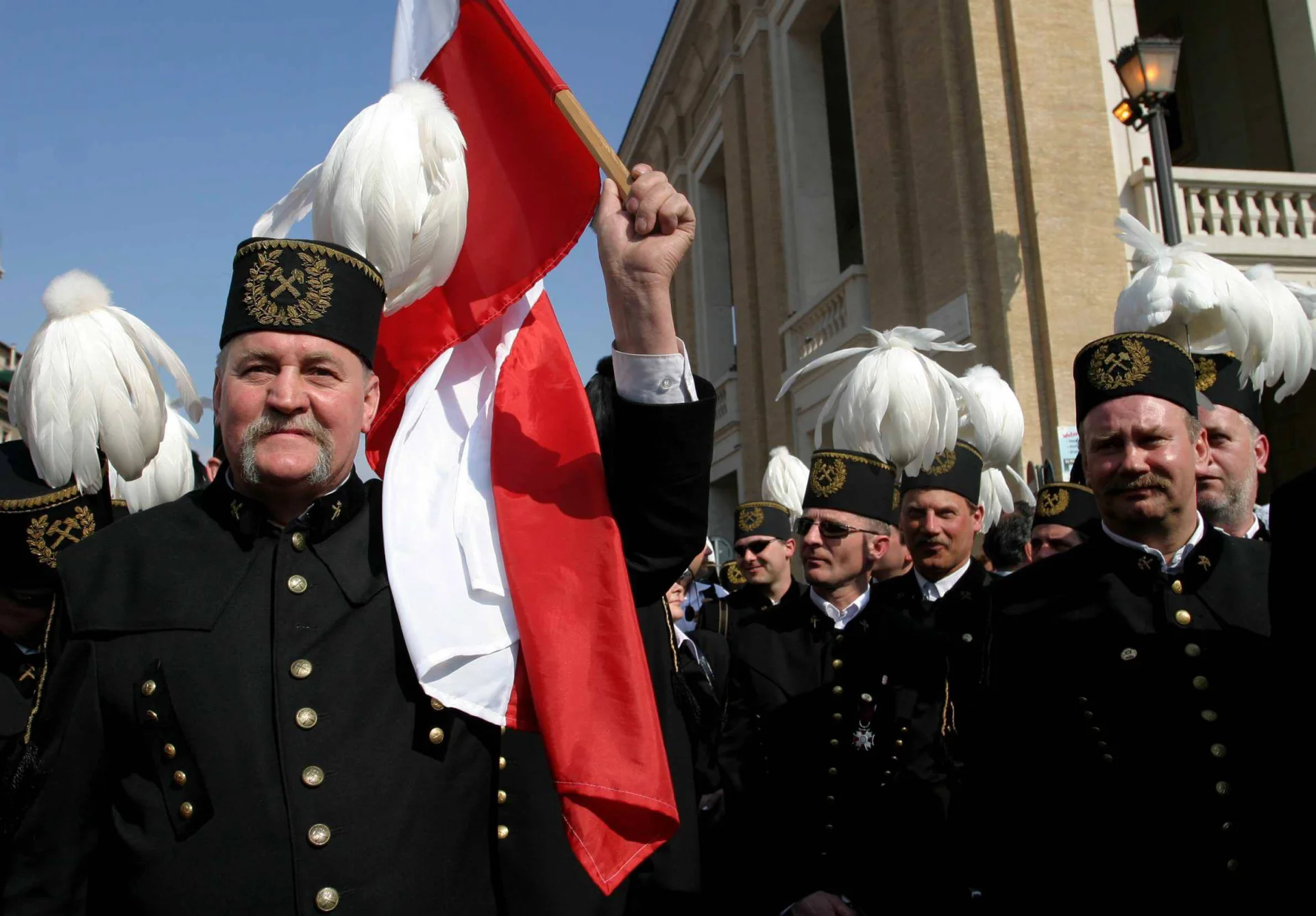 Górnicy są postrzegani w Polsce jako uprzywilejowana grupa zawodowa - pilnie też strzegą prawa do dodatkowych świadczeń.