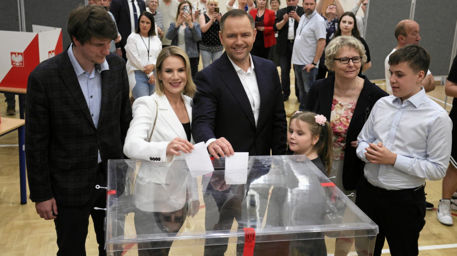 Ta liczba również jest wymowna. Tyle głosów nieważnych oddali Polacy w II turze Ile głosów nieważnych oddali Polacy w II turze wyborów prezydenckich? Są dane PKW