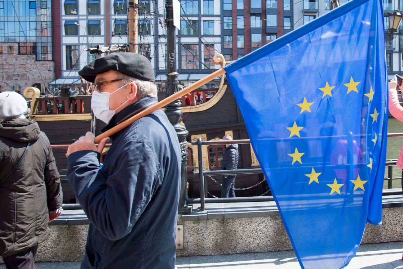 Połowa Polaków boi się, że PiS doprowadzi do wyjścia Polski z Unii Europejskiej.