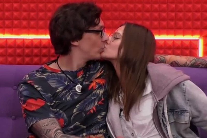 Juszes i Paweł odeszli z programu.