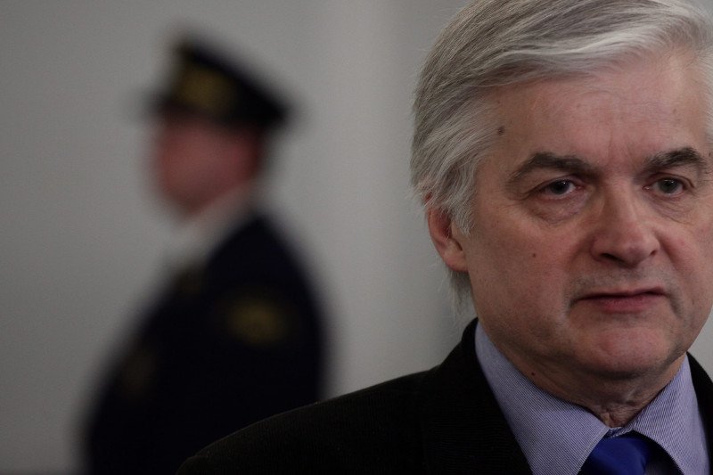 Włodzimierz Cimoszewicz nie ma na kogo głosować - polityk oddał nieważny głos.