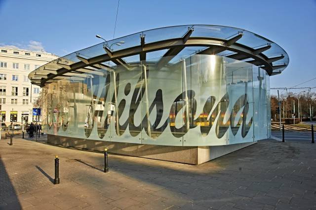 Plac Wilsona, wejście do metra, Warszawa