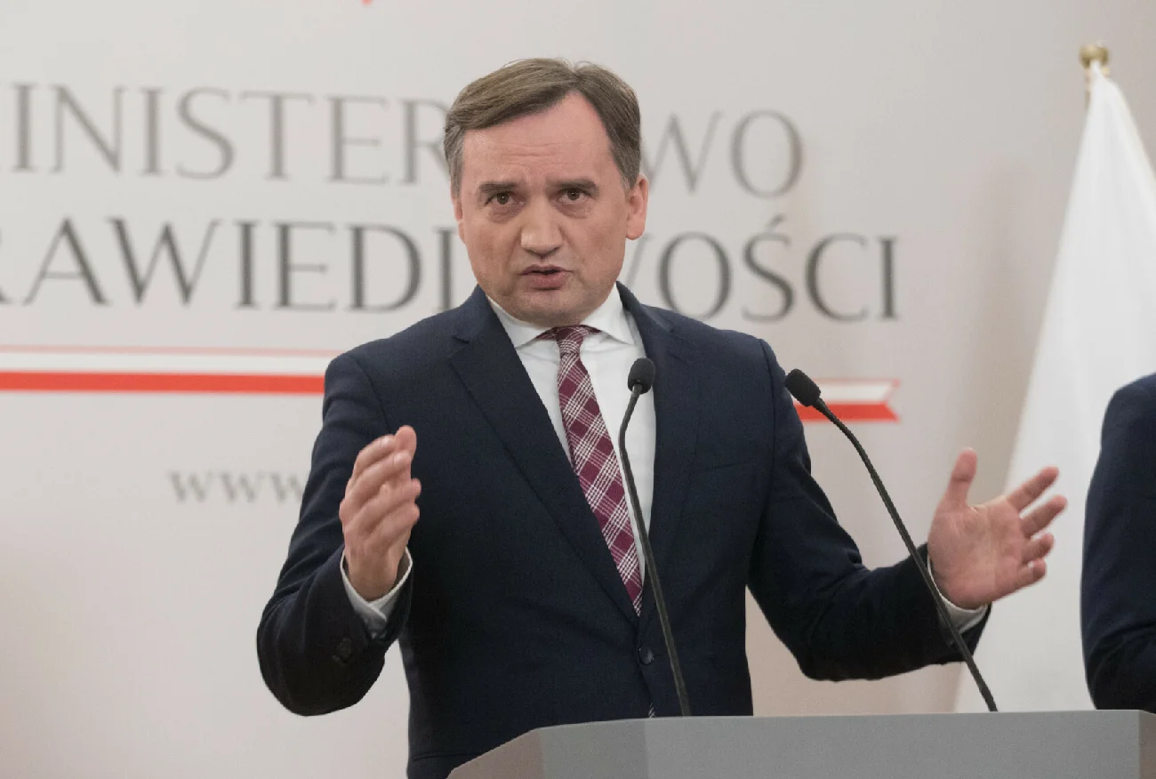 Zbigniew Ziobro o posiadaniu broni za paskiem: zlecił moje zabójstwo.