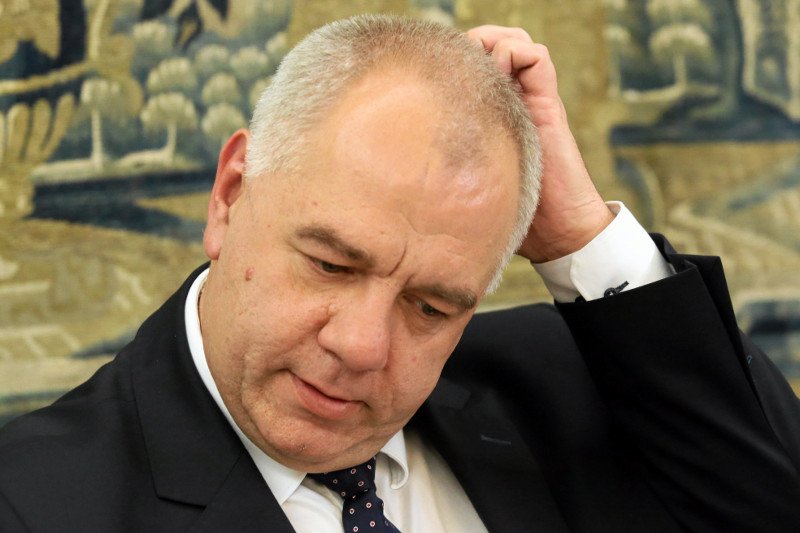 Poseł Jacek Sasin (PiS) marzy o prezydenturze Warszawy. Jego partia postanowiła sprawdzić, jakie ma szanse w wyborach w stolicy.