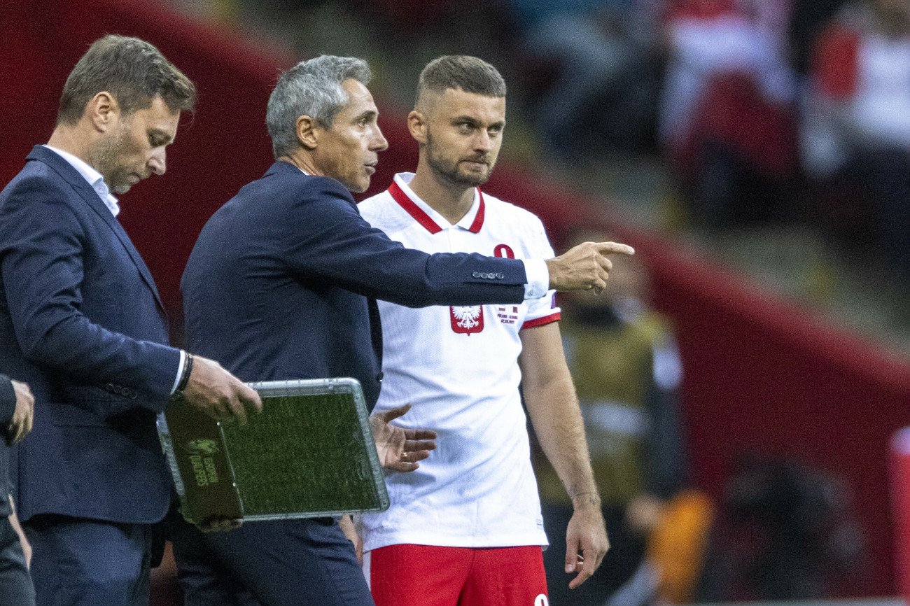 Karol Linetty jest jednym ze zwycięzców wrześniowych meczów eliminacyjnych. Prawdopodobnie zagra przeciwko Anglikom.