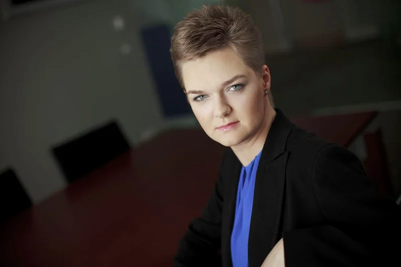 Patrycja Rogowska-Tomaszycka z Providenta nie jest miłośniczką parytetów, ale jest świadoma, że w niektórych miejscach pomagają one kobietom przebić szklany sufit